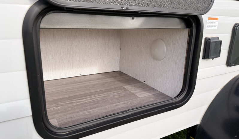 2026 Sunset Park RV SunRay 109E full