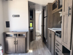 2022 Coachmen Clipper 182DBU full