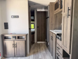 2022 Coachmen Clipper 182DBU full
