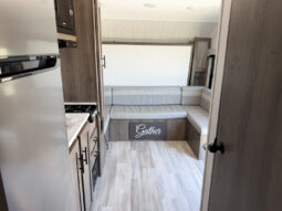 2022 Coachmen Clipper 182DBU full