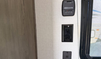 2022 Coachmen Clipper 182DBU full
