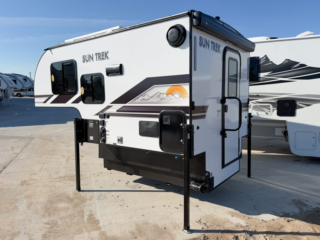 2026 Sunset Park RV Sun Trek 700