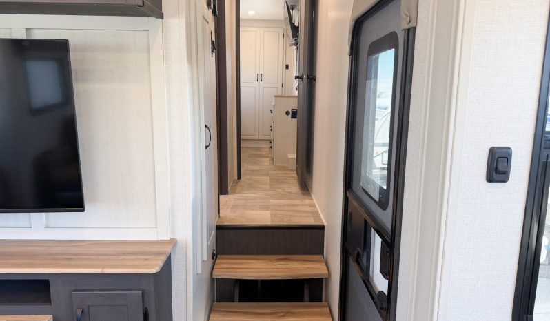 
								2025 Brookstone 374RK full									