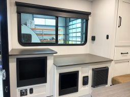2026 Palomino Real Lite R-780H full