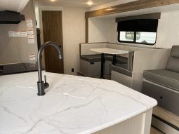 2025 Viking 262DBS full