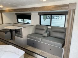 2025 Viking 262DBS full