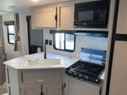2025 Viking 262DBS full