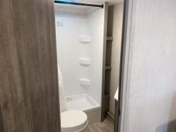 2025 Viking 262DBS full
