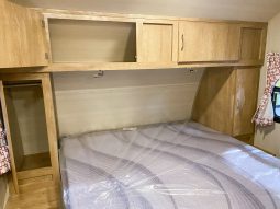 2017 Vintage Cruiser 23RSS full