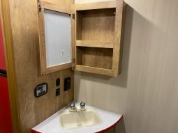 2017 Vintage Cruiser 23RSS full
