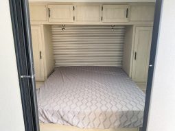 2025 Shasta Oasis I-5 526RBS full