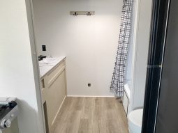 2025 Shasta Oasis I-5 526RBS full