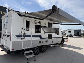 2024 Lance 1685