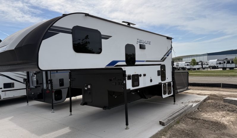 2025 Palomino Real Lite HS-1916 full