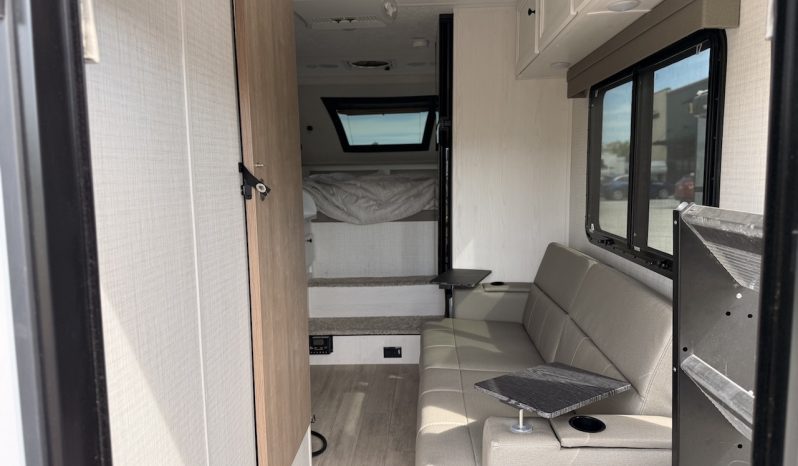2025 Palomino Real Lite HS-1916 full