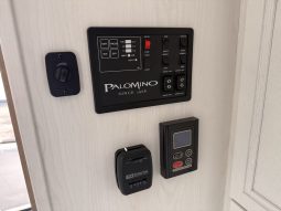 2025 Palomino Real Lite HS-1916 full