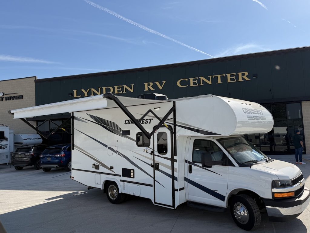 2025 Conquest W6220LE
