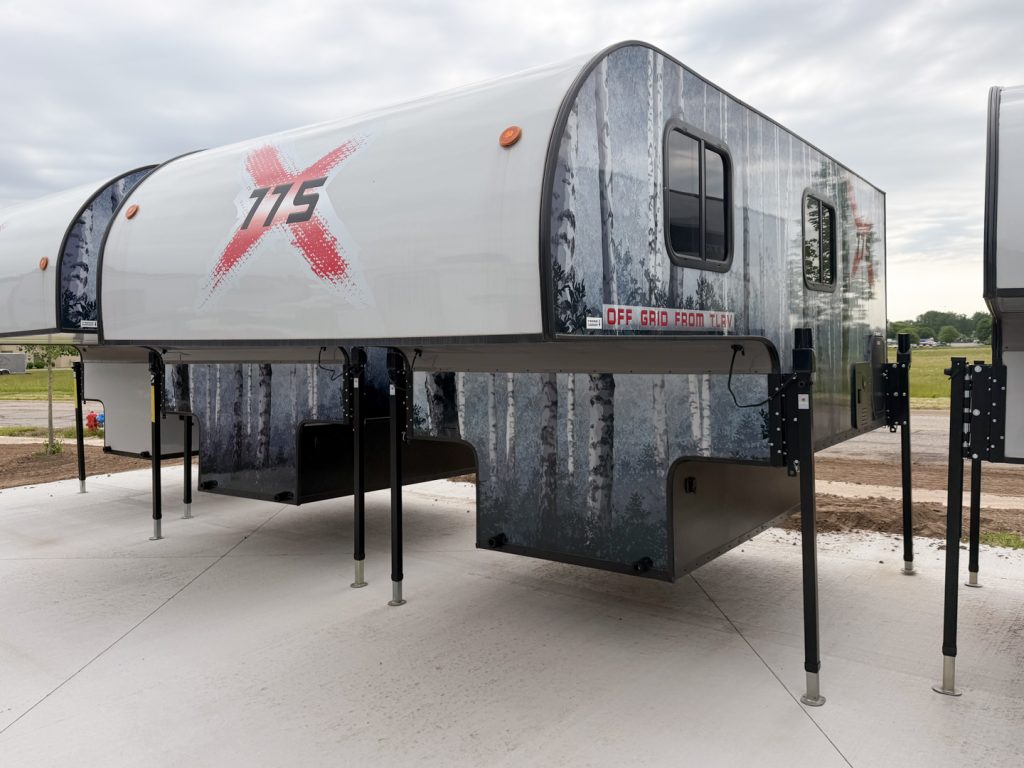 2025 Travel Lite RV 775X