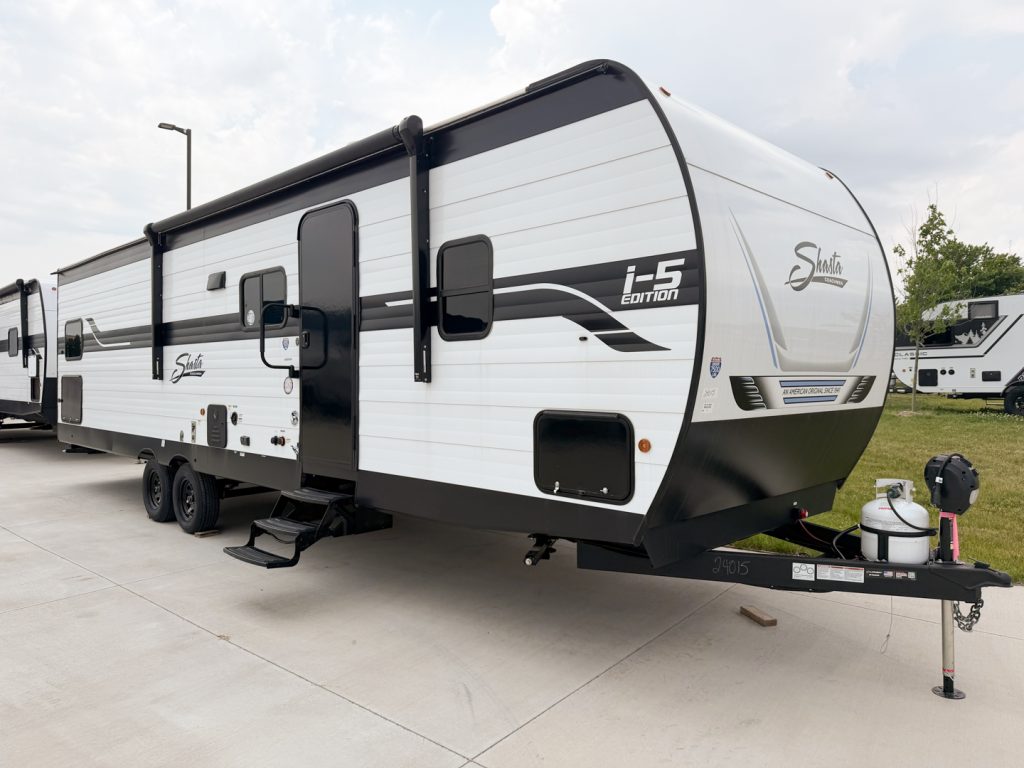 2026 Shasta I-5 532BEDS