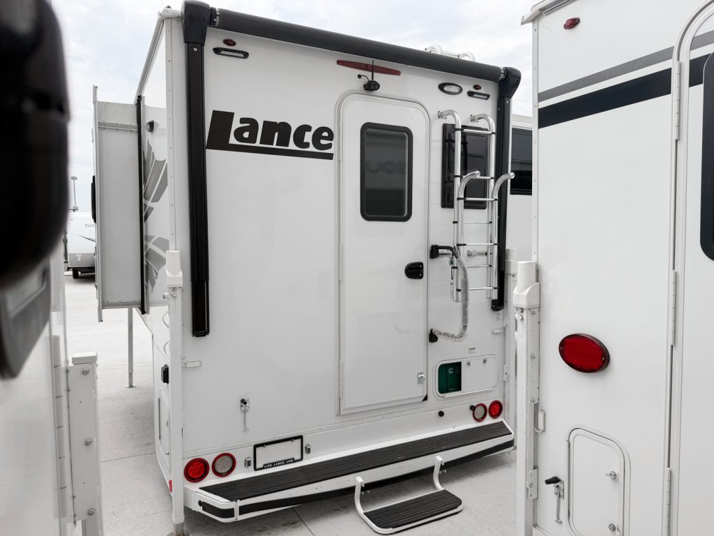 2026 Lance 1062