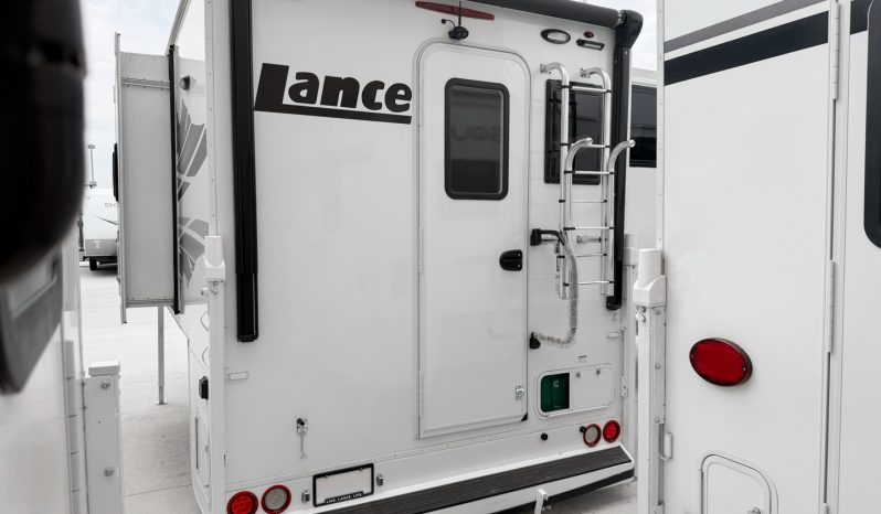 2026 Lance 1062 full