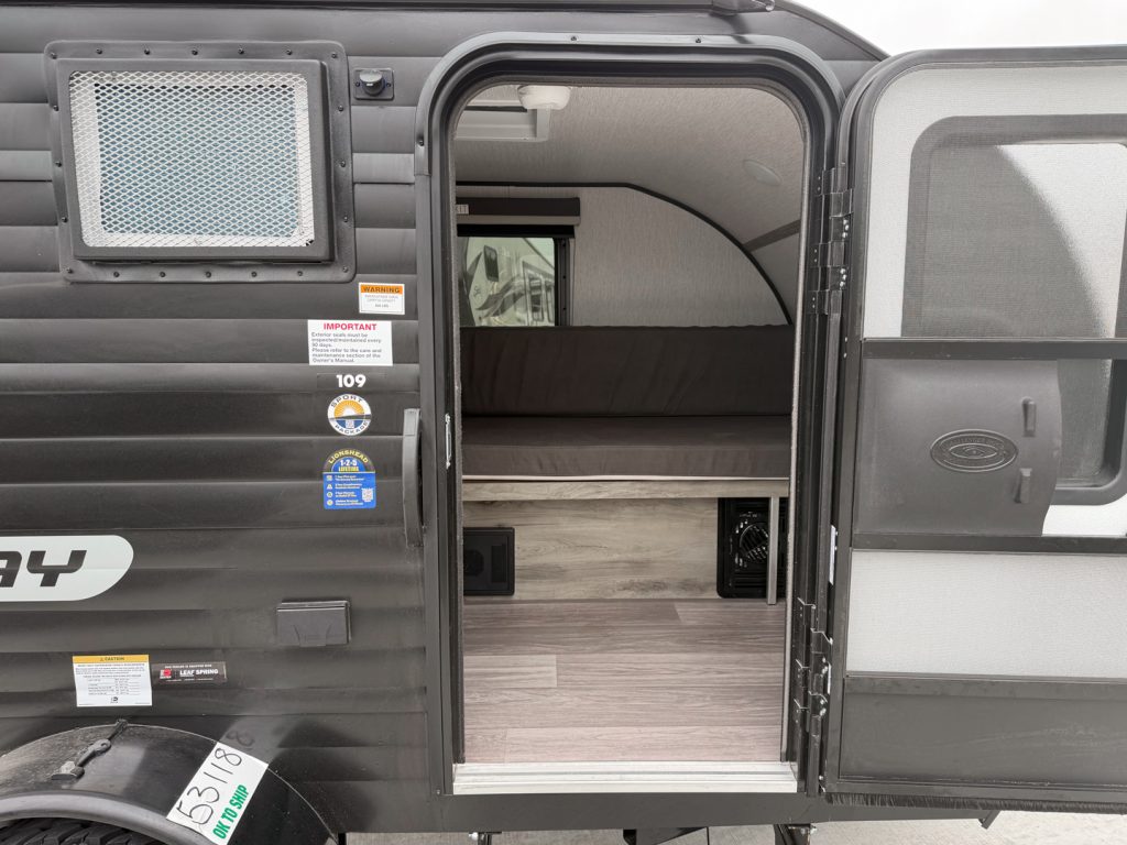 2027 Sunset Park RV SunRay 109
