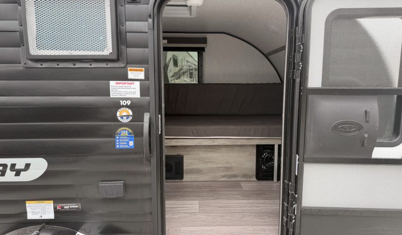 2027 Sunset Park RV SunRay 109 full