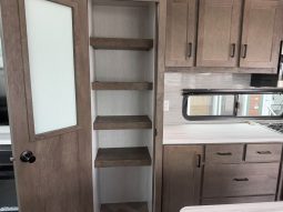 
										2022 Salem Grand Villa 42DL full									