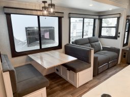 
										2024 Jayco Eagle 355MBQS full									