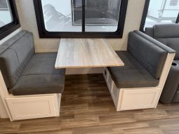 
										2024 Jayco Eagle 355MBQS full									