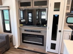 
										2024 Jayco Eagle 355MBQS full									
