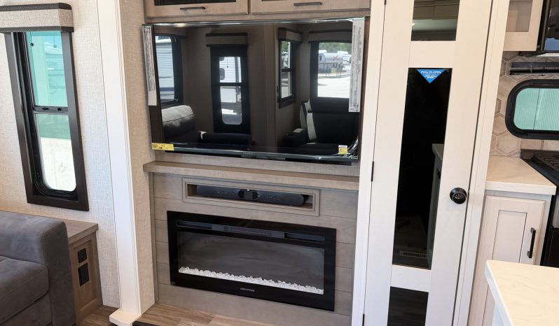 
								2024 Jayco Eagle 355MBQS full									
