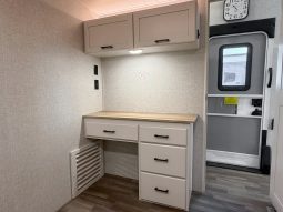 
										2024 Jayco Eagle 355MBQS full									