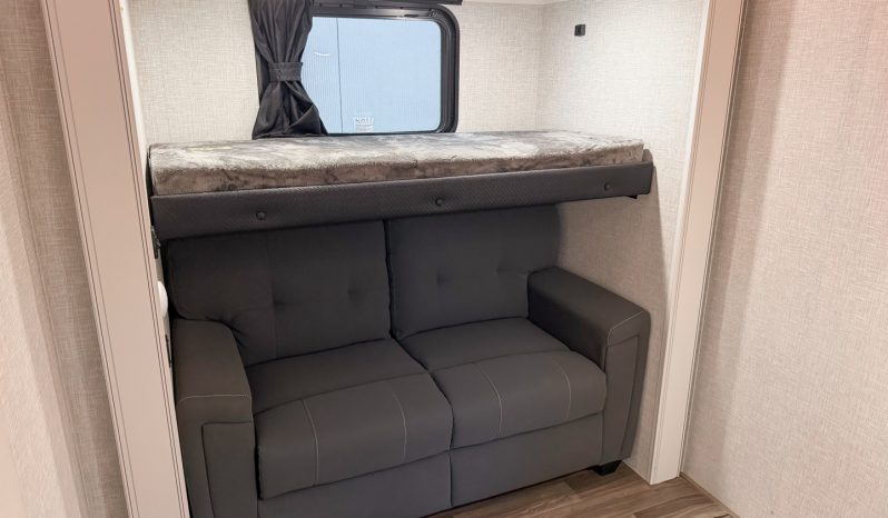 
								2024 Jayco Eagle 355MBQS full									