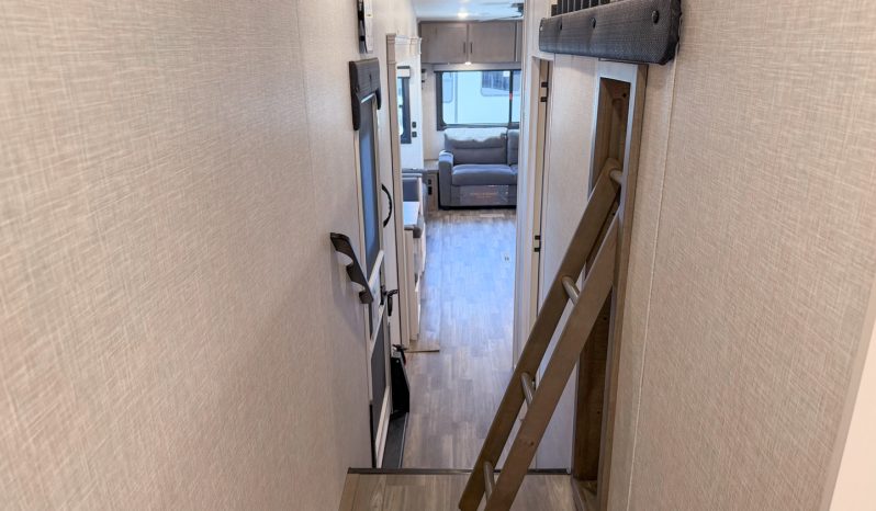
								2024 Jayco Eagle 355MBQS full									