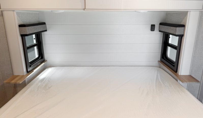 
								2024 Jayco Eagle 355MBQS full									
