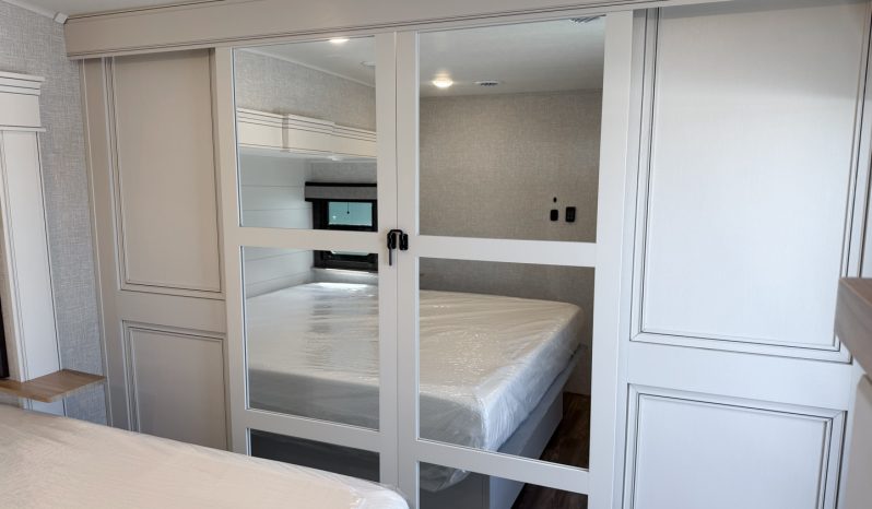 
								2024 Jayco Eagle 355MBQS full									