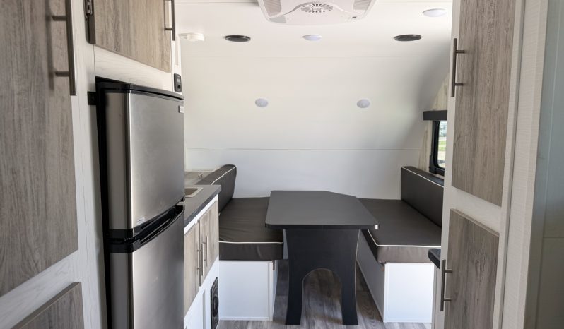 2025 Travel Lite Rove XL 17DB full