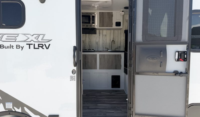 2025 Travel Lite Rove XL 17CC full