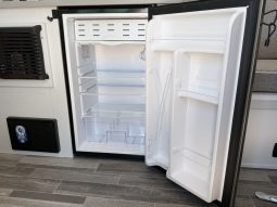 2025 Travel Lite Rove Lite 14FBC full