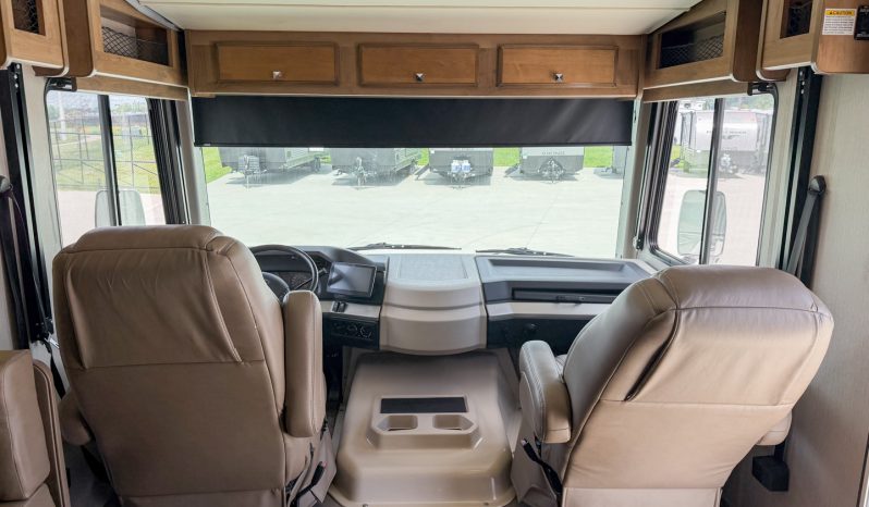 
								2020 Holiday Rambler Invicta 24MB full									