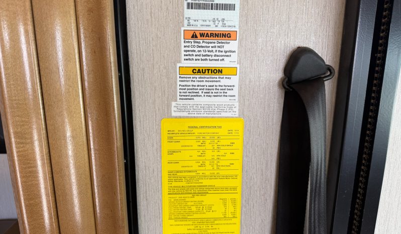 
								2020 Holiday Rambler Invicta 24MB full									