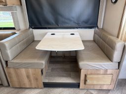 
										2020 Holiday Rambler Invicta 24MB full									