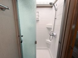 
										2020 Holiday Rambler Invicta 24MB full									