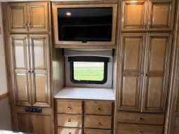 
										2020 Holiday Rambler Invicta 24MB full									