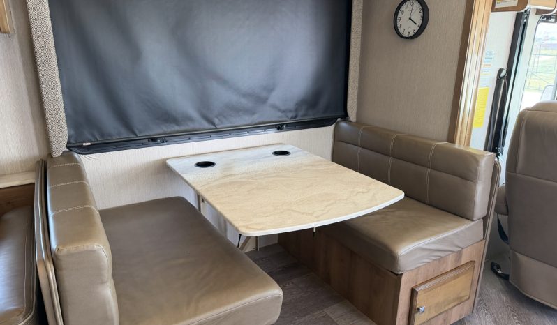 
								2020 Holiday Rambler Invicta 24MB full									