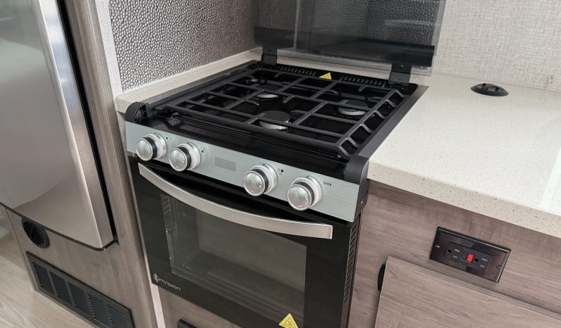 2026 Lance Squire SQ19 full