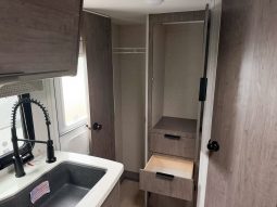 2026 Lance Squire SQ19 full