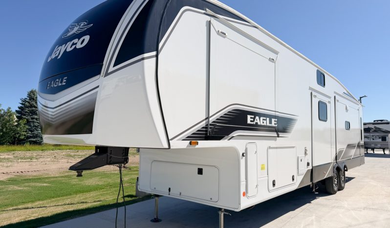 
								2024 Jayco Eagle 355MBQS full									
