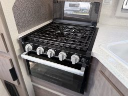 2026 Lance 850 full